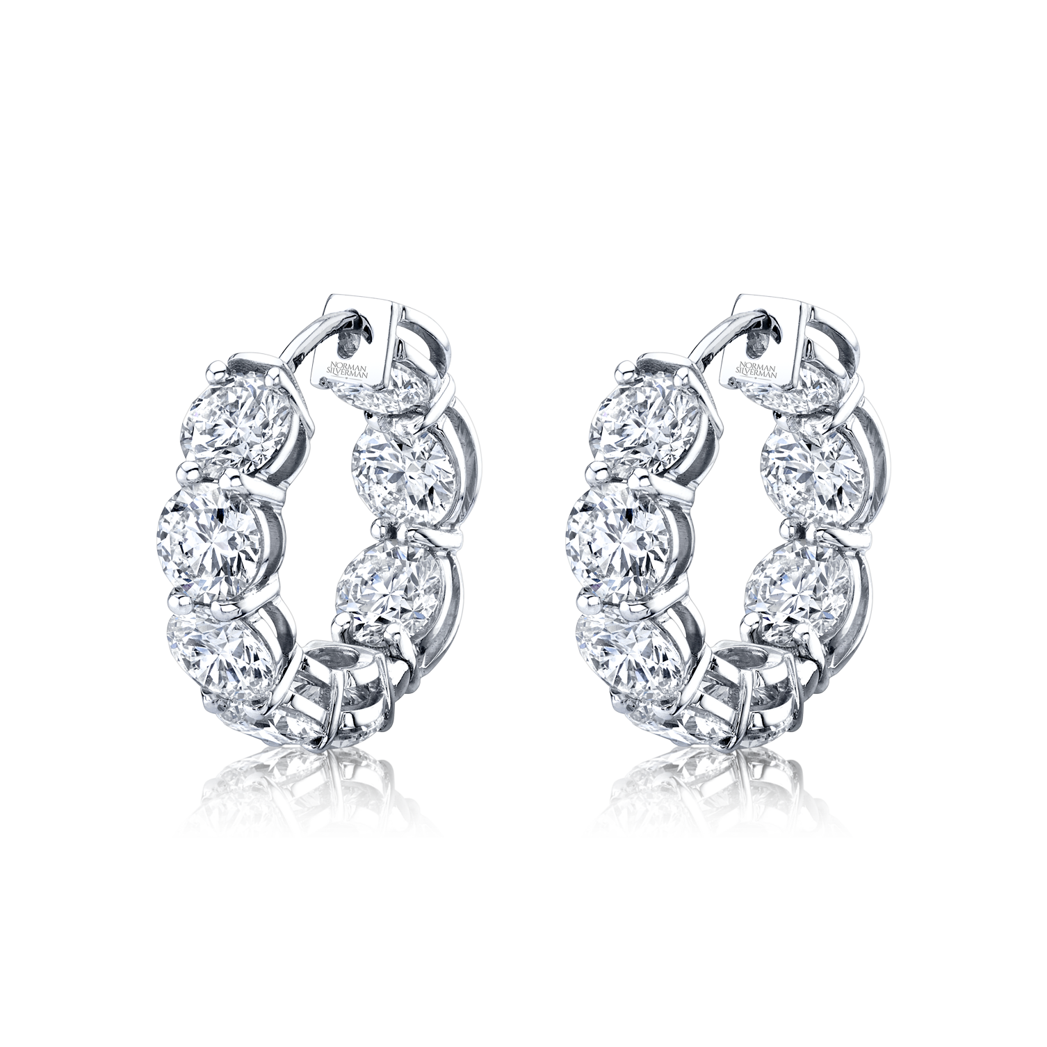 Italiano Milano® Signature Round Diamond Huggies