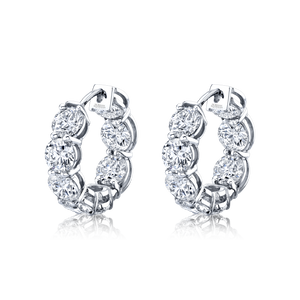Italiano Milano® Signature Round Diamond Huggies