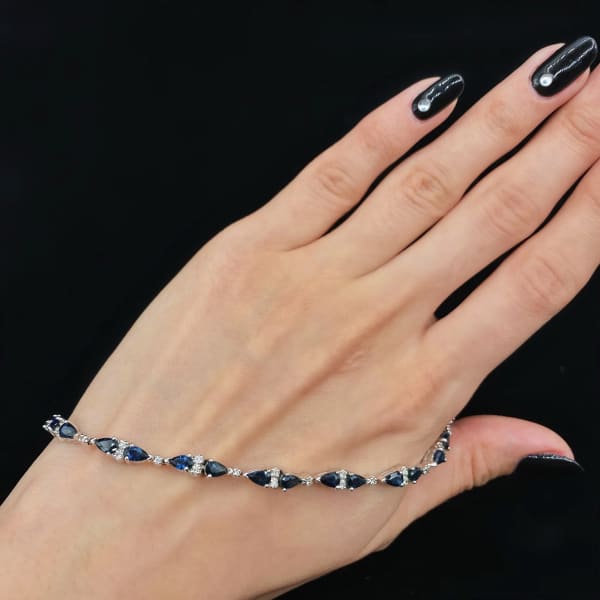 0.25ct. Diamond Bracelet Set In 14K White Gold, Round Pear Cut