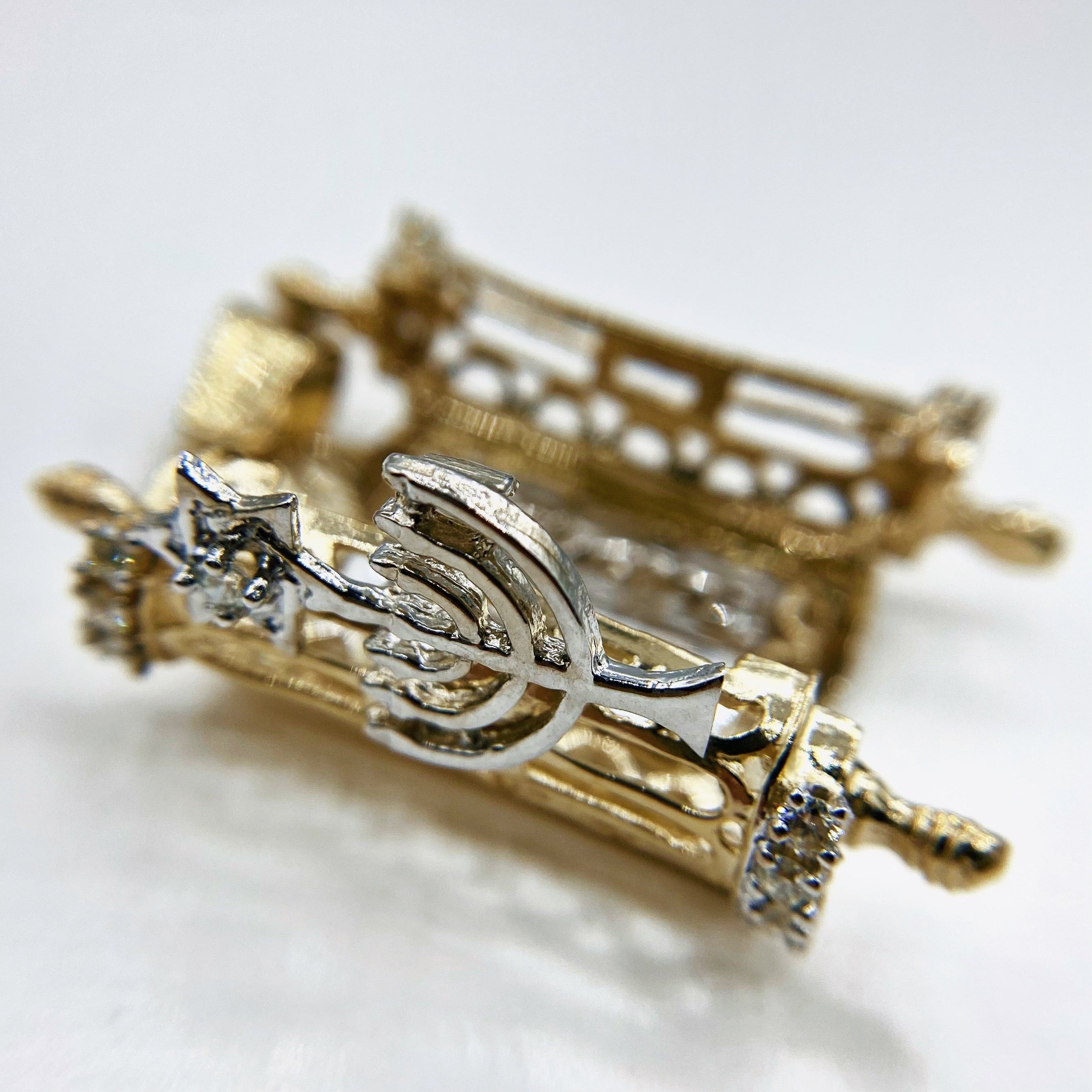 1.50ct. Torah Scroll Natural Diamond Pendant Set In 14K Yellow Gold