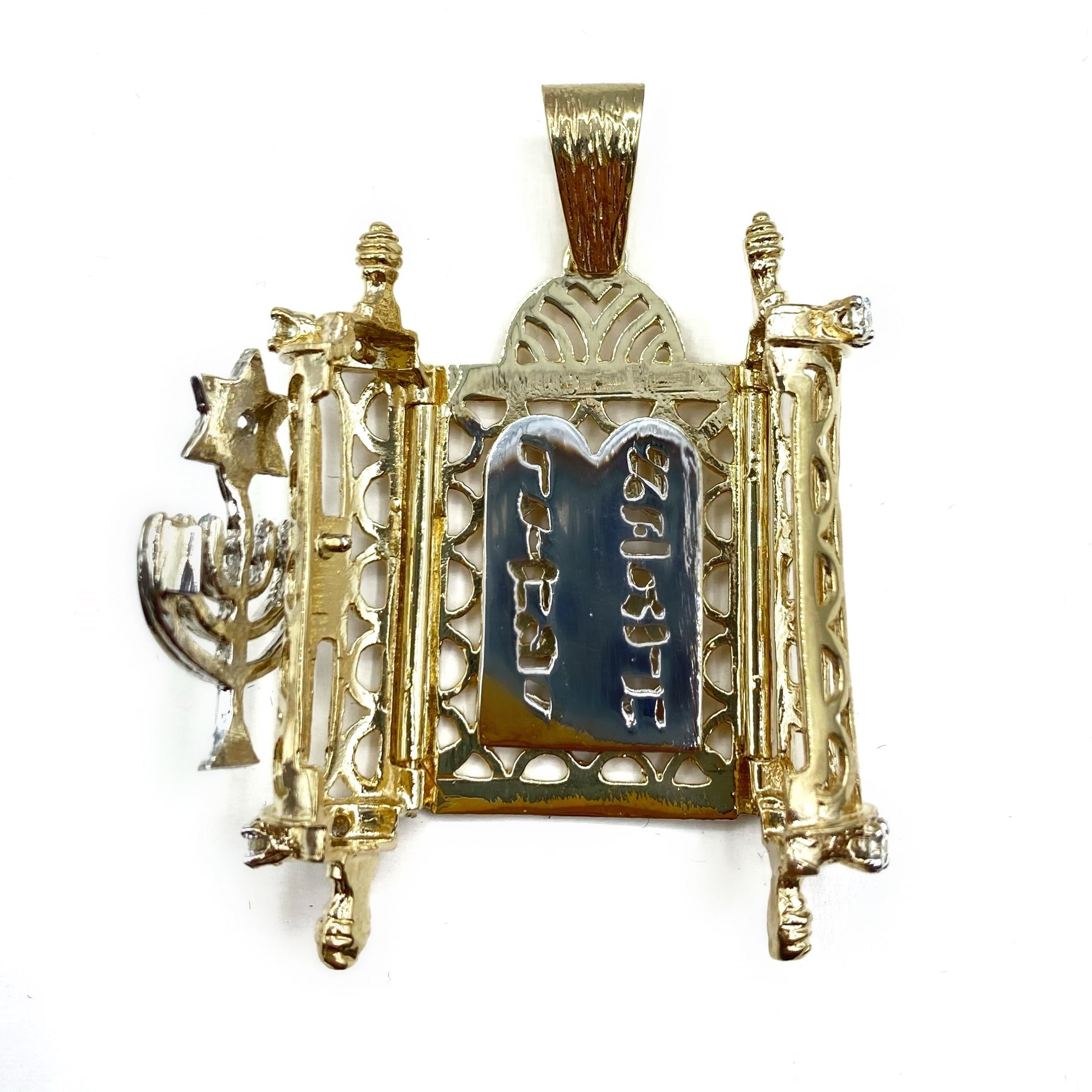 1.50ct. Torah Scroll Natural Diamond Pendant Set In 14K Yellow Gold