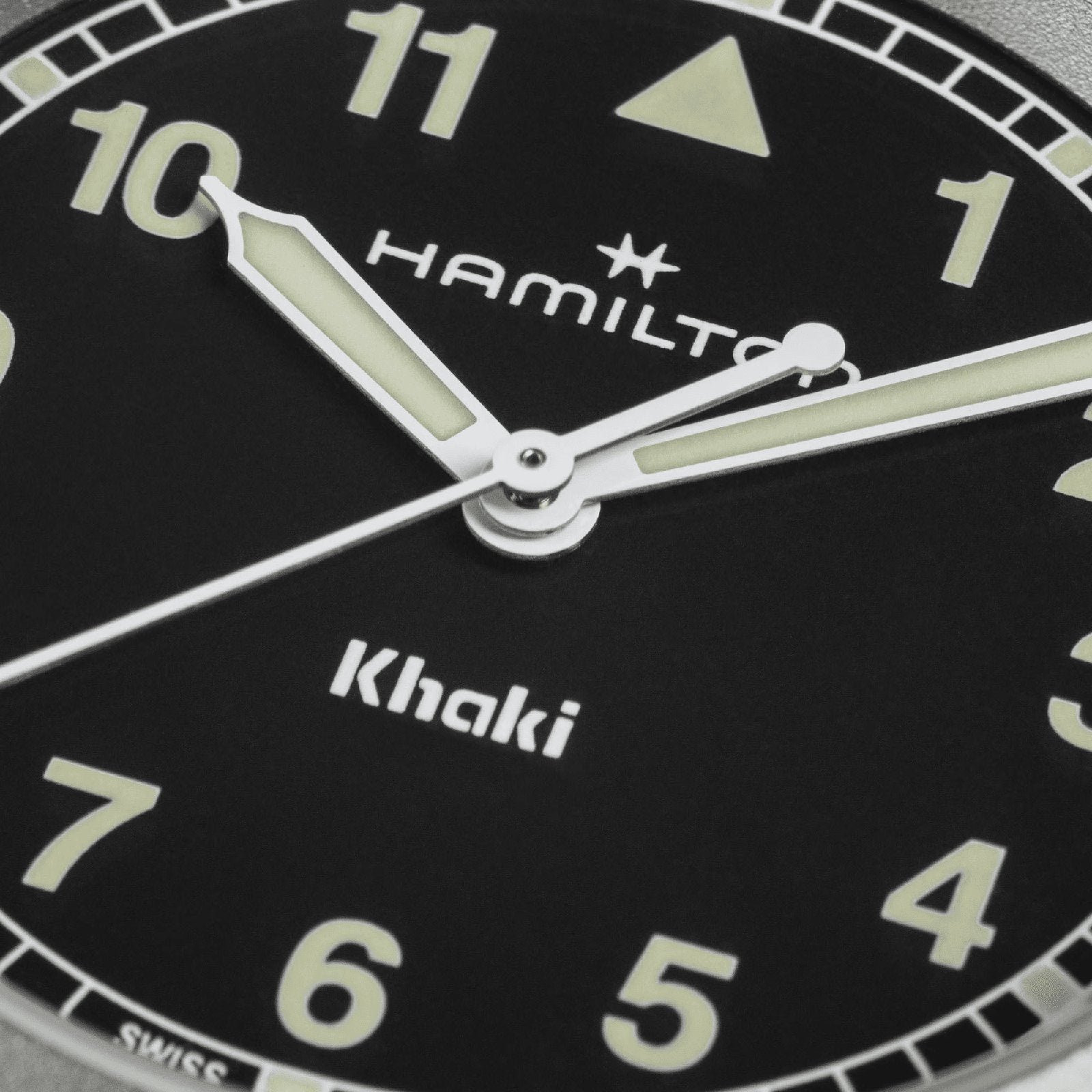 Khaki Field Quartz 33mm