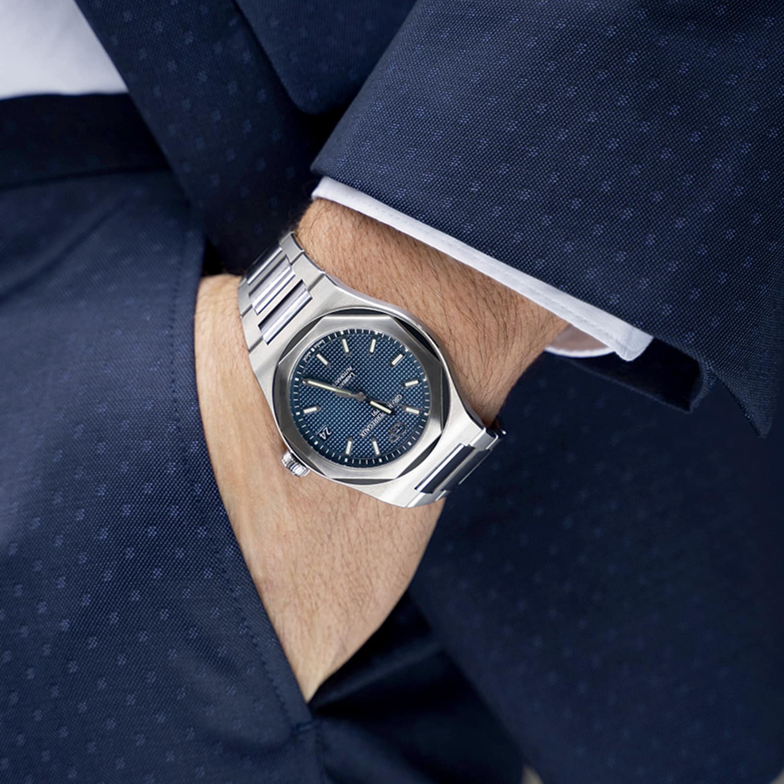 Laureato 42