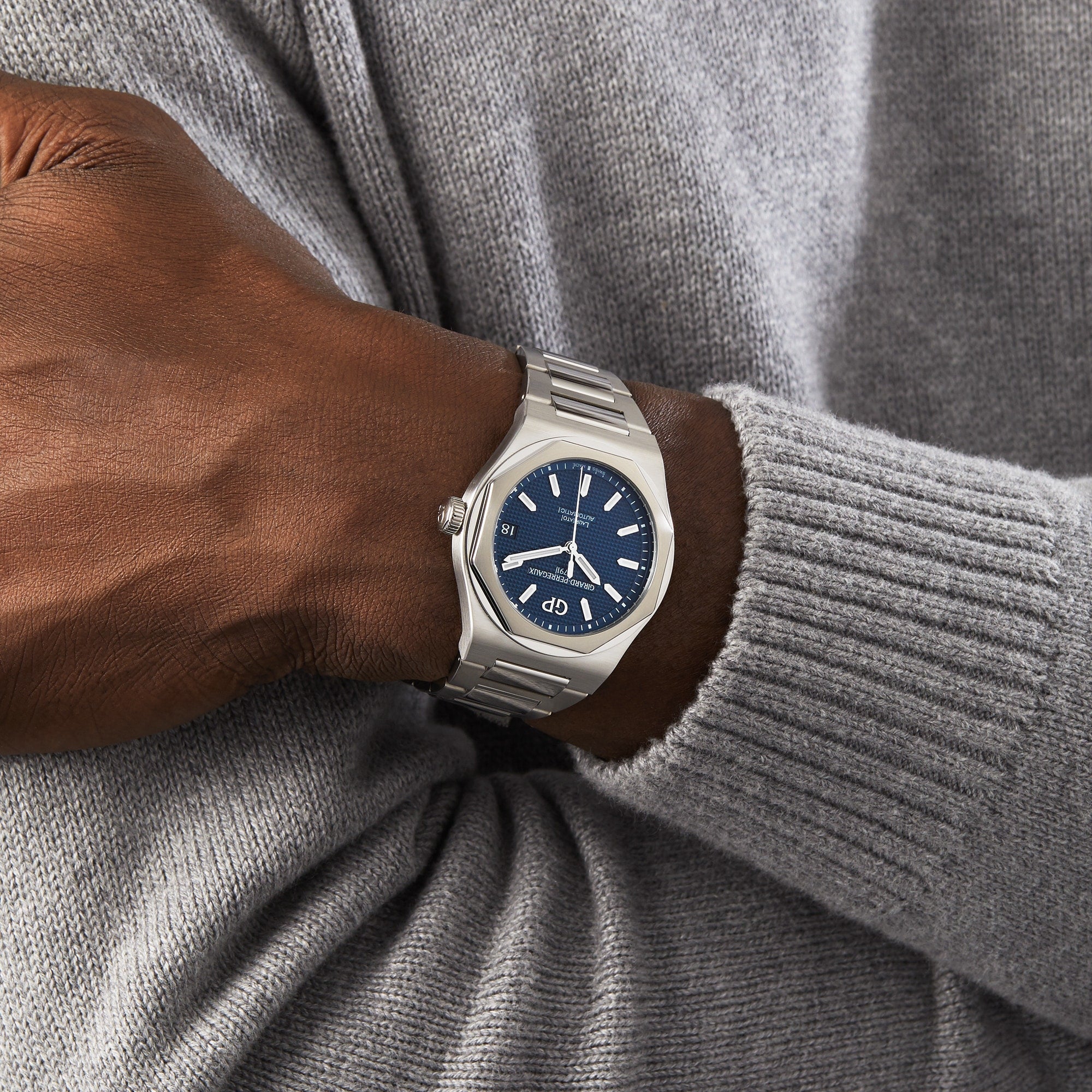Laureato 42
