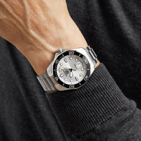 Aquaracer Professional 300 Date