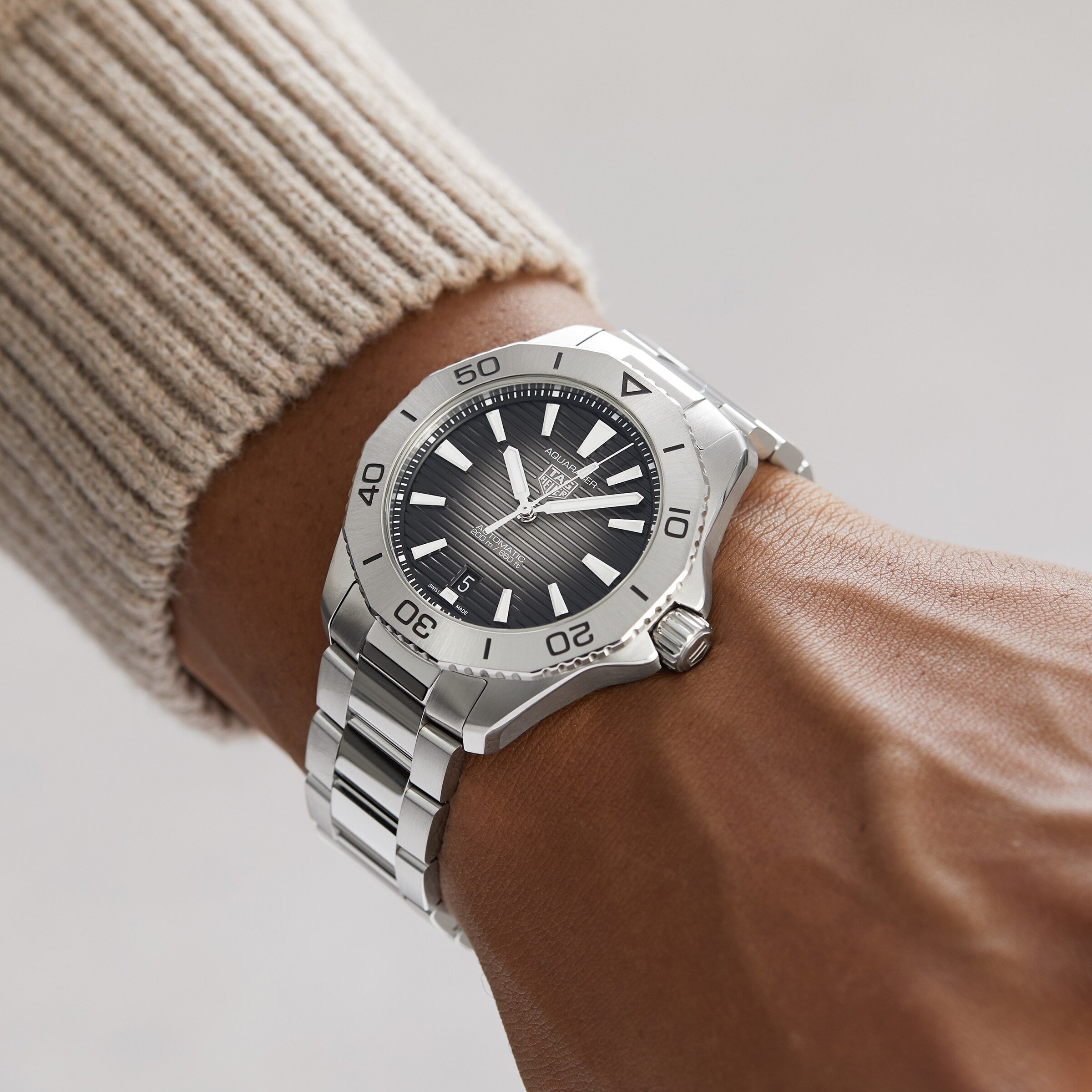 Aquaracer Professional 200 Date