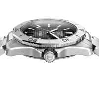 Aquaracer Professional 200 Date
