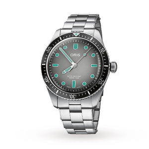 Divers Sixty‑Five