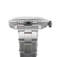 Divers Sixty‑Five