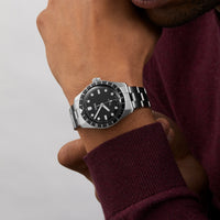 Divers Sixty‑Five 12H Calibre 400