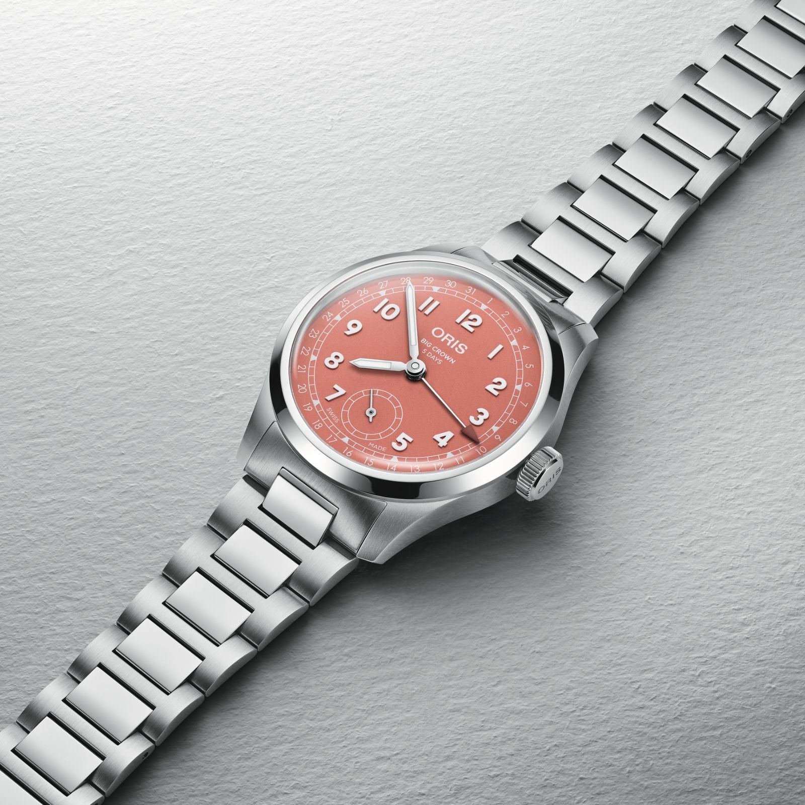 Big Crown Pointer Date Calibre 403