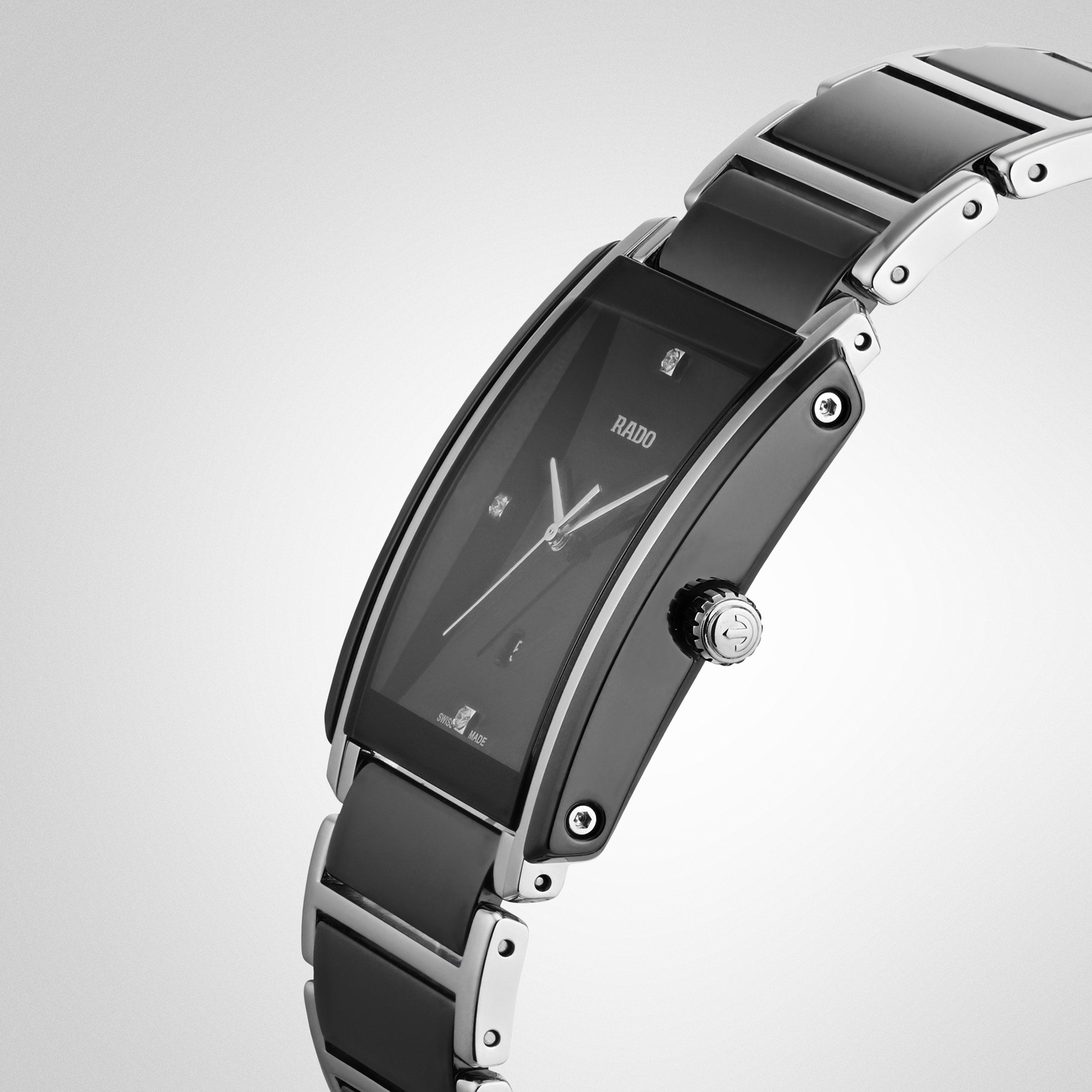 Integral Diamonds
