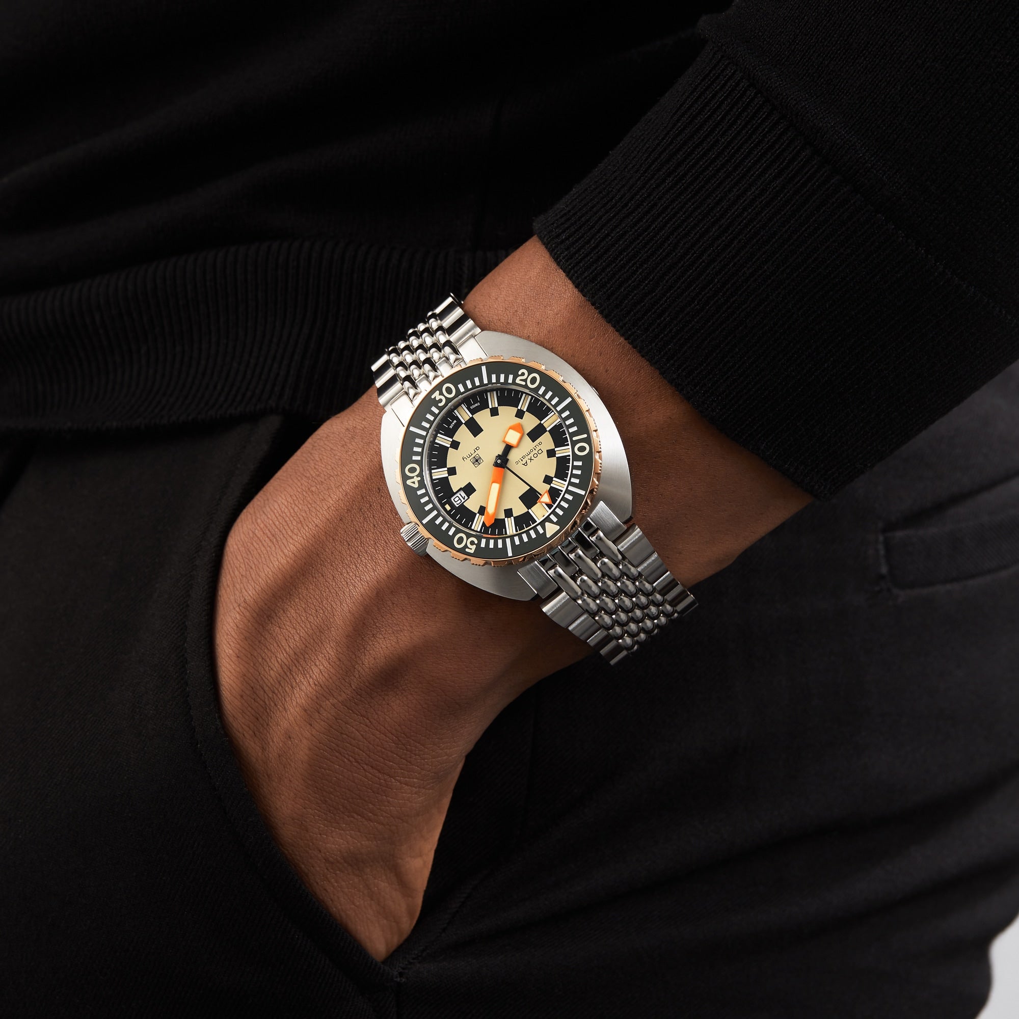 DOXA Army Bronze