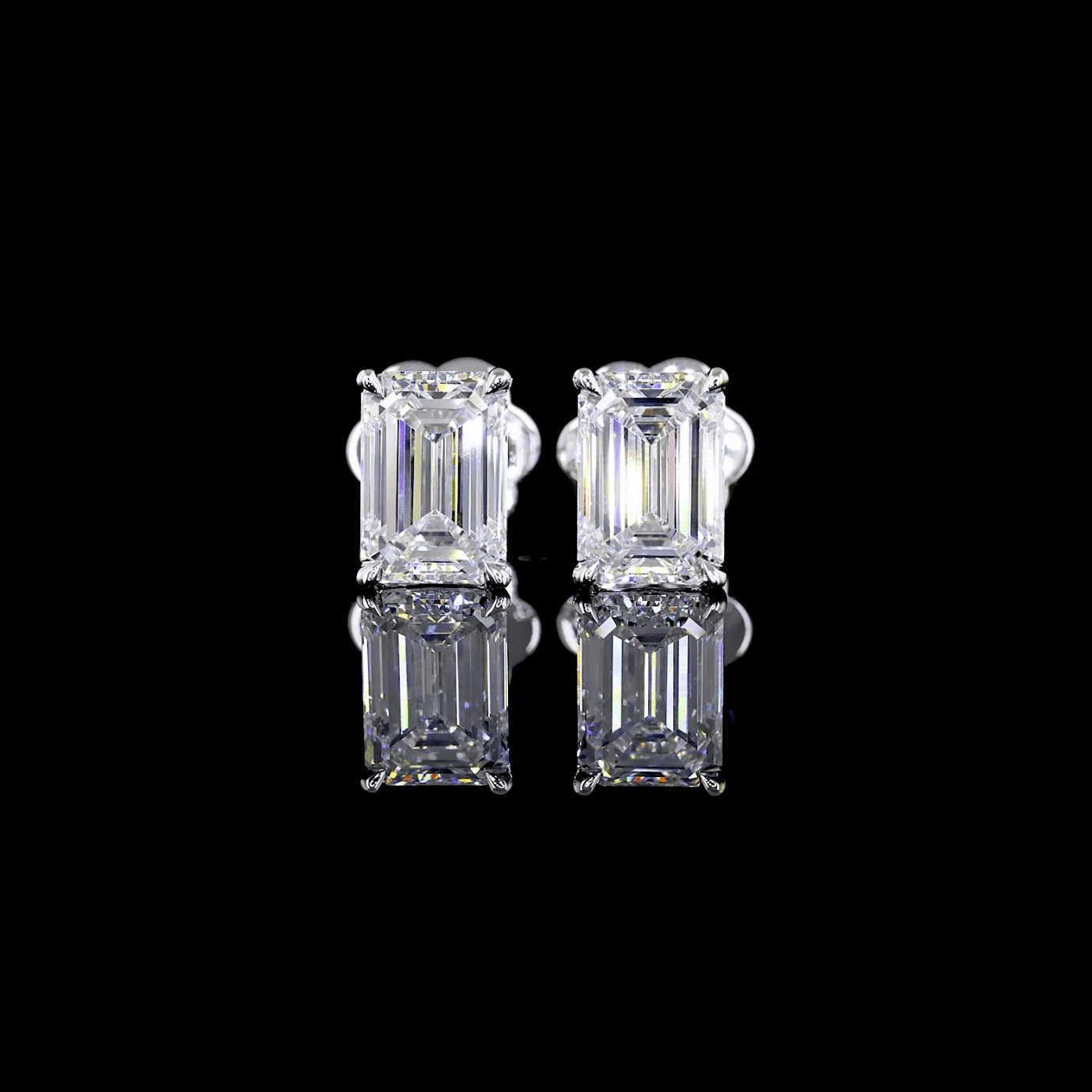 2.5 Carat Emerald Lab Grown Diamond Stud Earrings