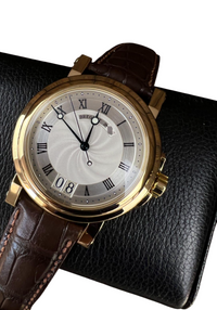 Breguet Marine Big Date 18K Yellow Gold Men's Watch