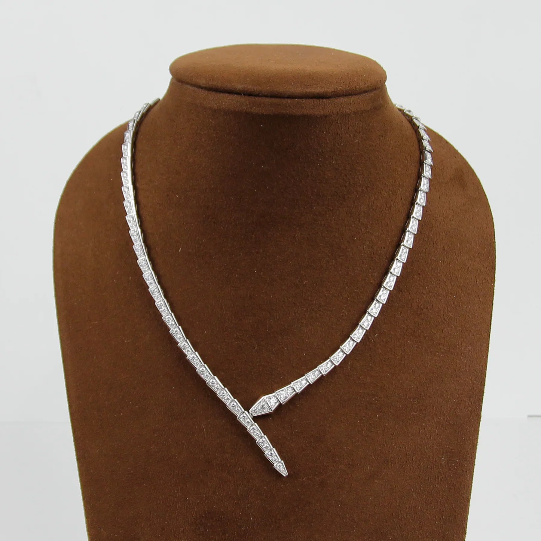 Bulgari Serpenti 5.39ctw Diamond Lady's Necklace