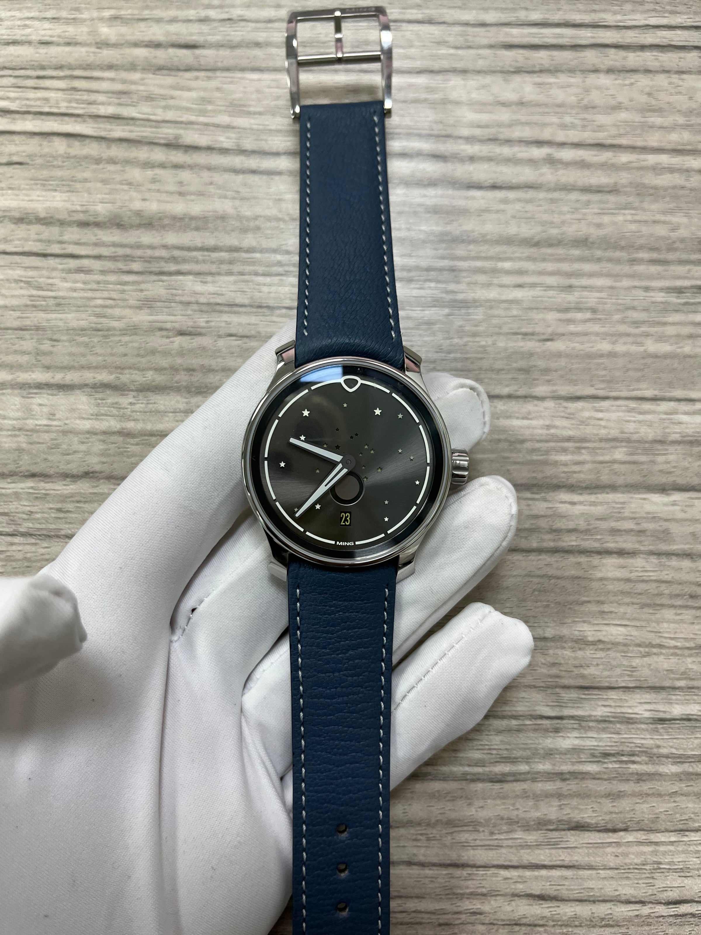 Ming Moonphase 37.05 SERIES 2
