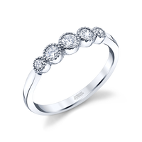 Petite Graduating Diamond Ring