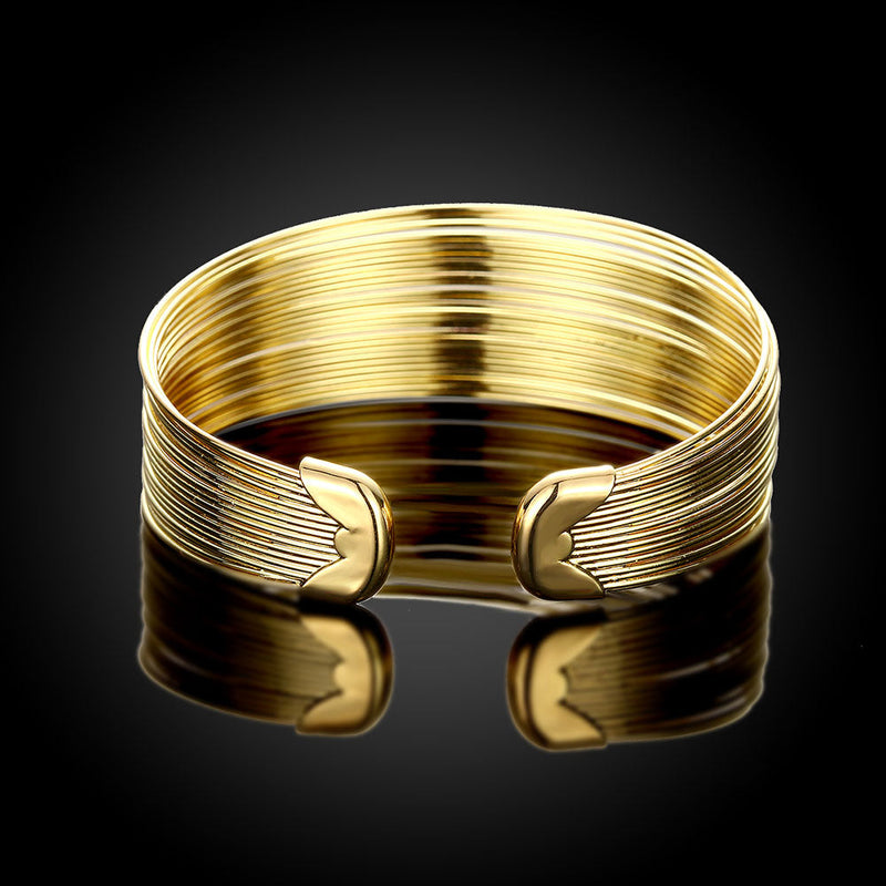 Roman Design Wired Cuff Bangle in 18K Gold