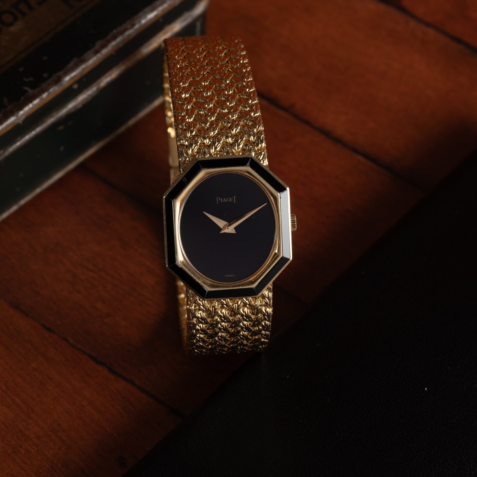 Onyx Dial