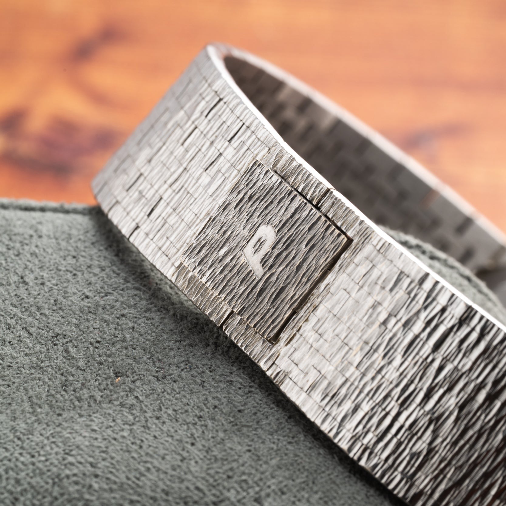 Opal' White Gold Dress Watch