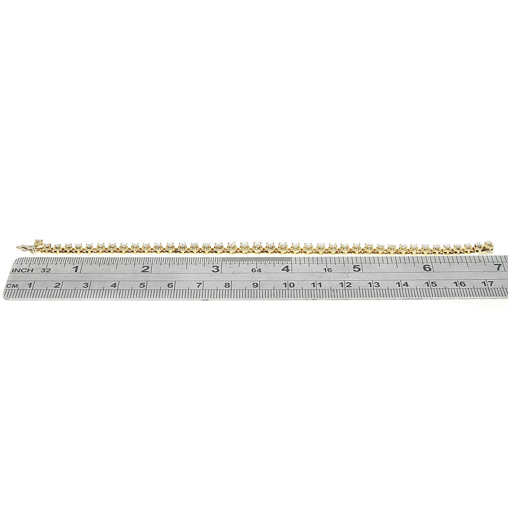Graduated Diamond Circular Link Inline Bracelet in Yellow Gold