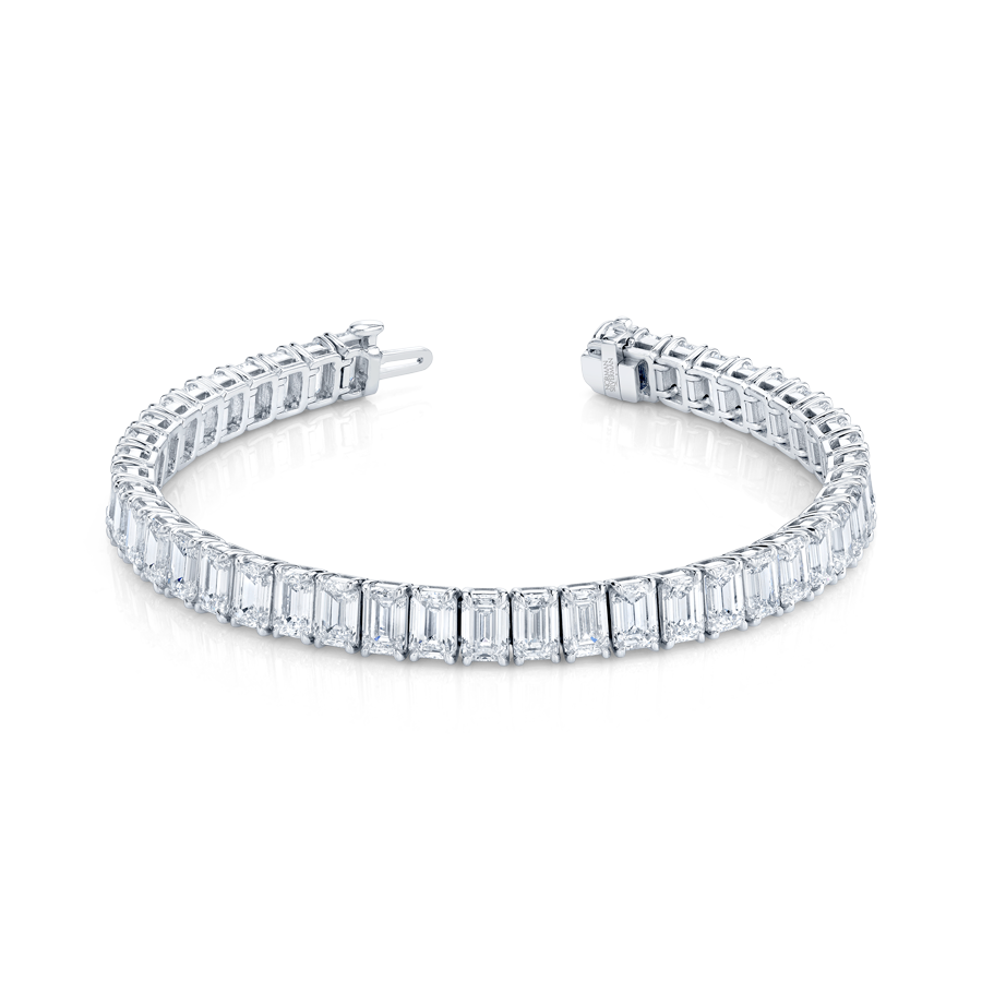 Emerald Cut Diamond Straight Line Bracelet in Platinum