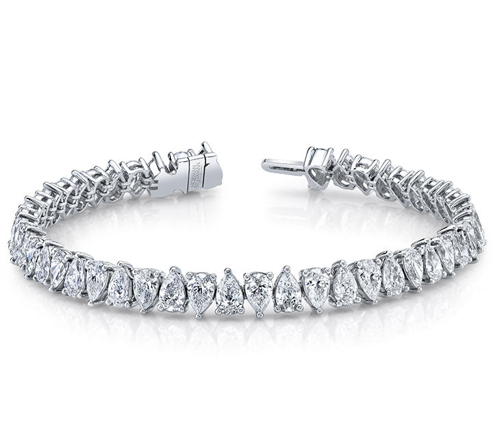 Pear Shaped Dancing Diamond Bracelet