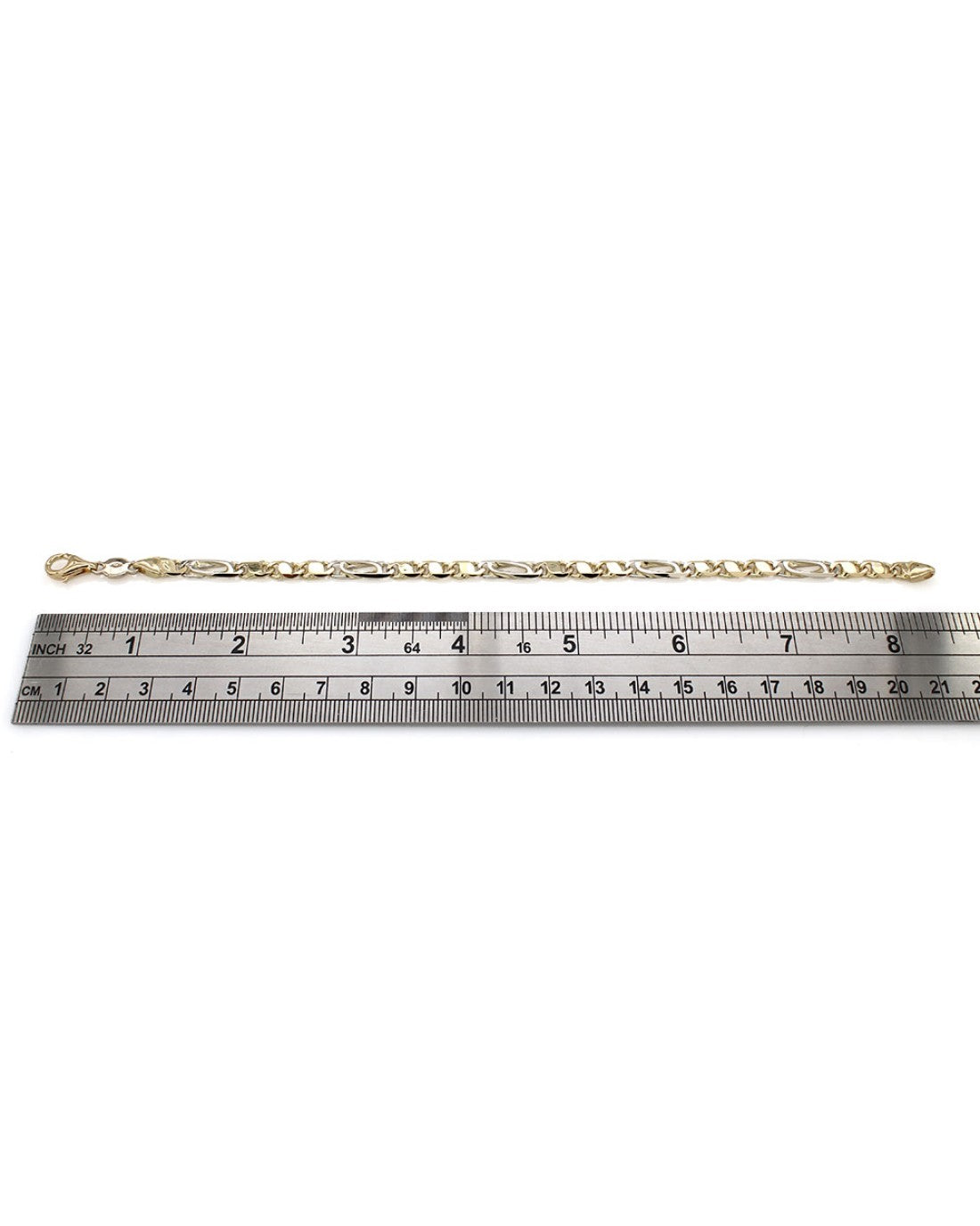 Figaro Bracelet in Gold