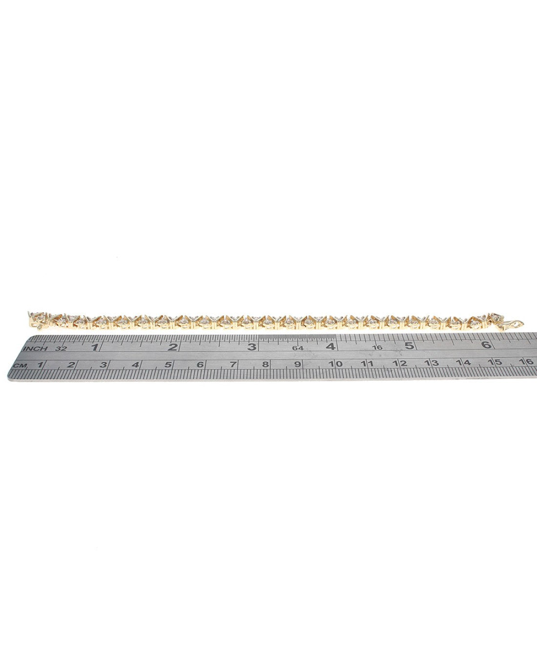 Diamond 'V' Link Bracelet in Yellow Gold
