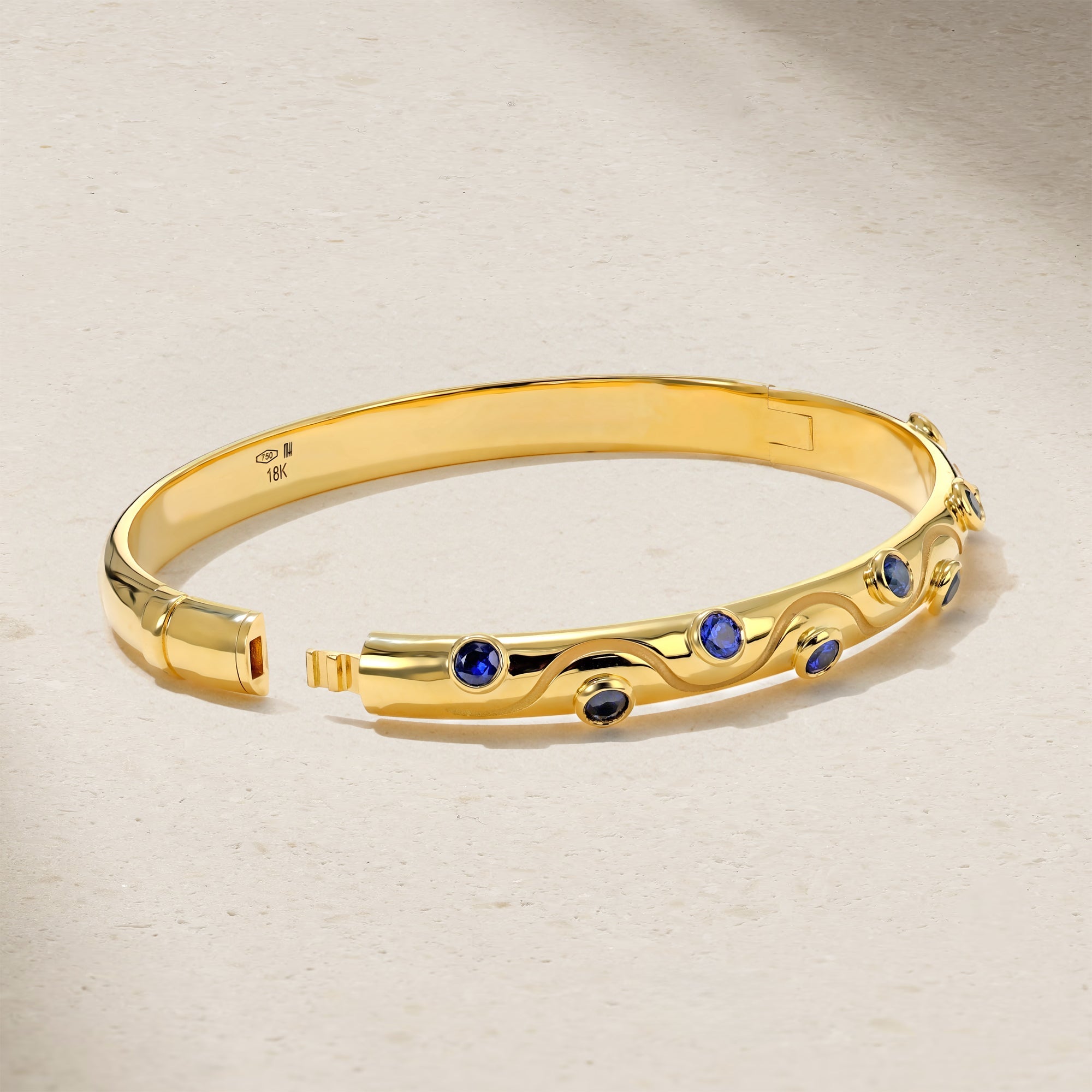 Riva Crest Sapphire Bangle