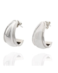 Fluted Tapered Earrings in White Gold
