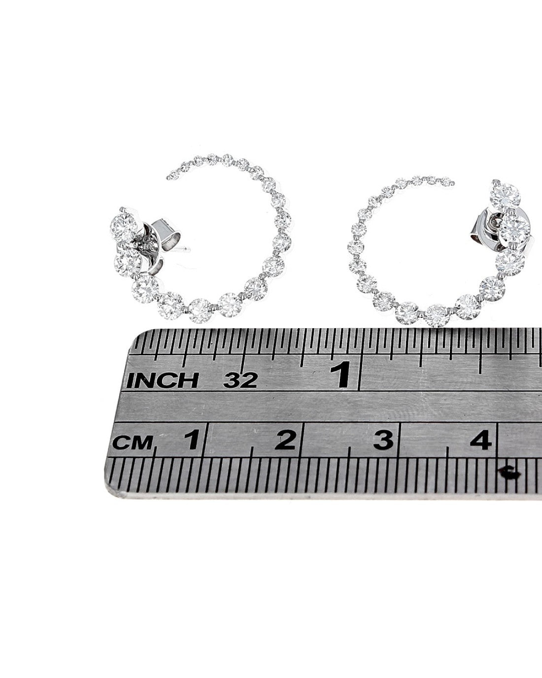 Graduated Diamond Circle Earrings