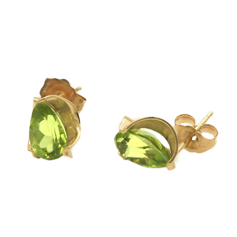 Pear Cut Peridot Stud Earrings in Yellow Gold