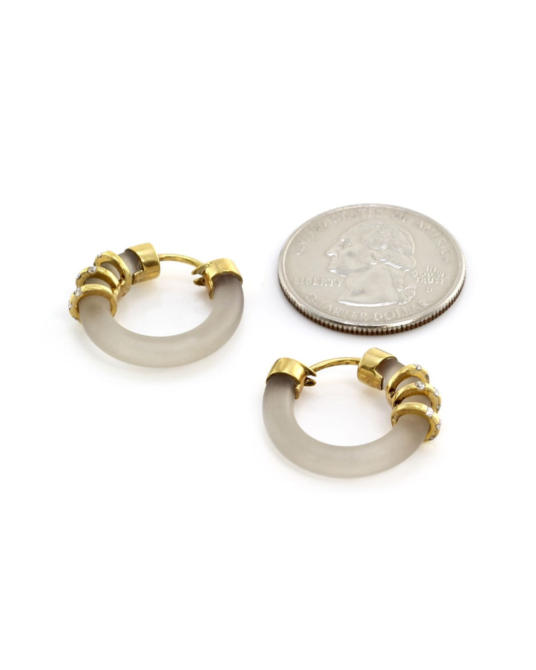 Cede Diamond Bar Station Clear Rubber Hoop Earrings in Yellow Gold