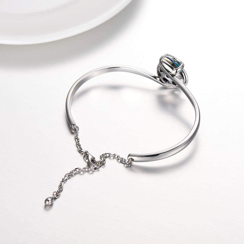 Circular Pendant Blue Sapphire Heart Shaped Bangle