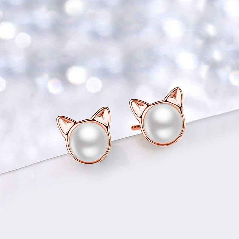 Mini Pearl Cat Shaped Stud Earrings