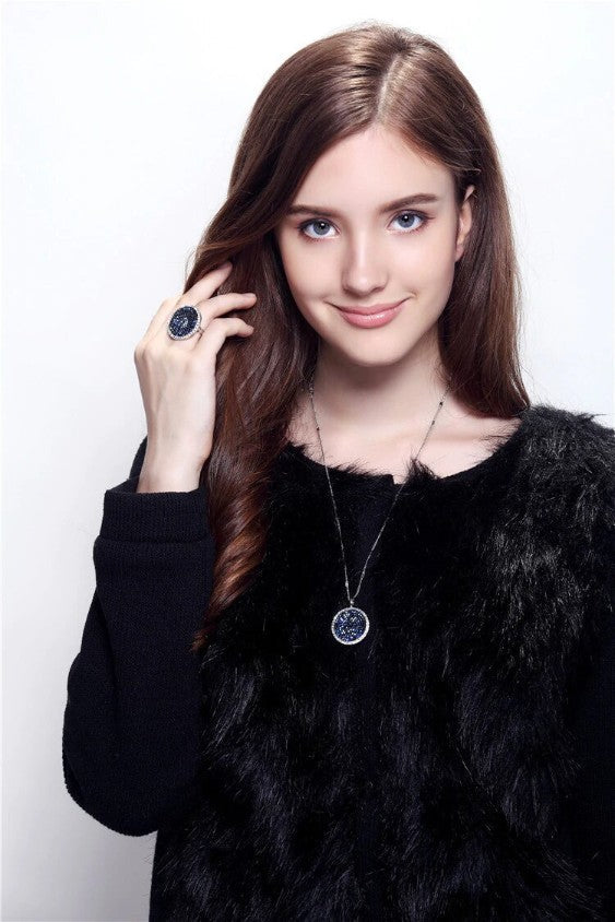 Blue Druzy Stone Circular Pendant Necklace in 18K White Gold