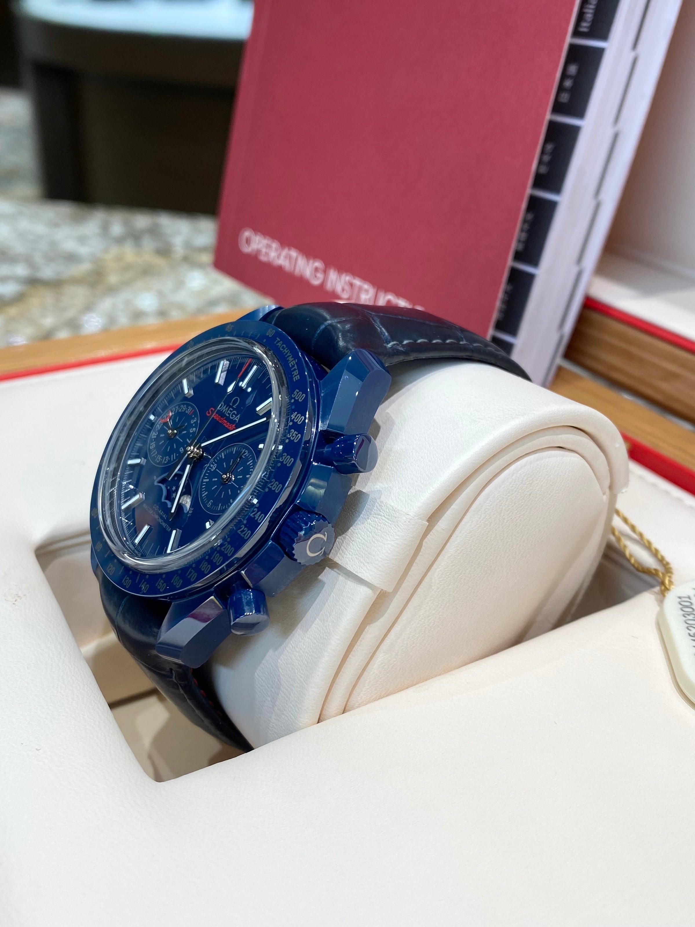 Omega Speedmaster Moonphase Blue Side of the Moon