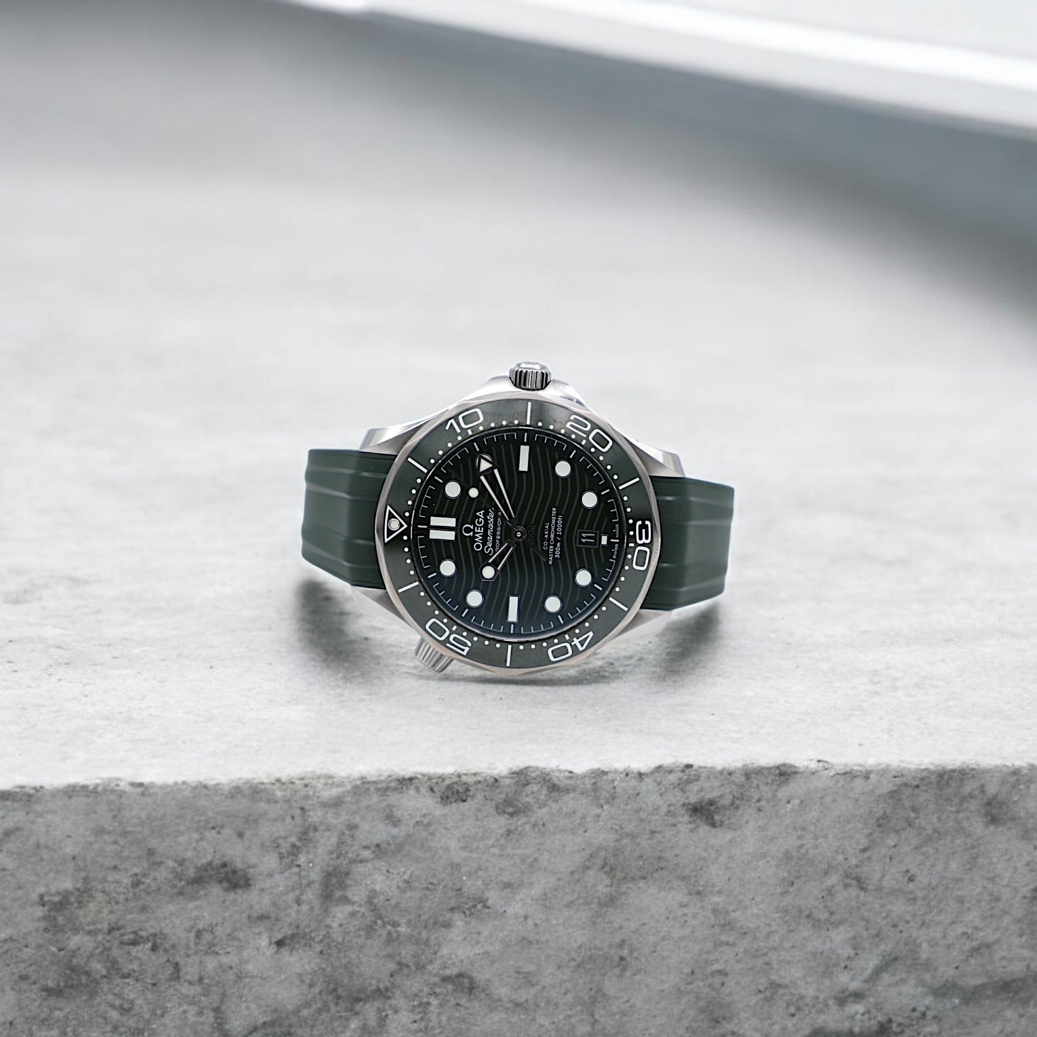 Omega - Seamaster - 21032422010001 - Green