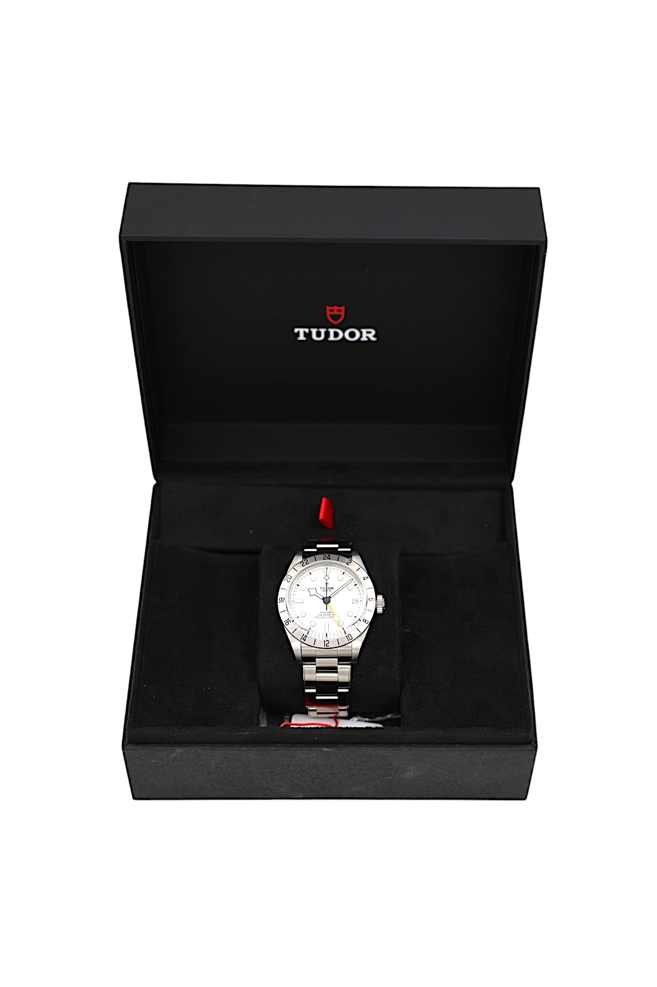 Tudor - Black Bay Pro Opaline - 79470 - White Dial
