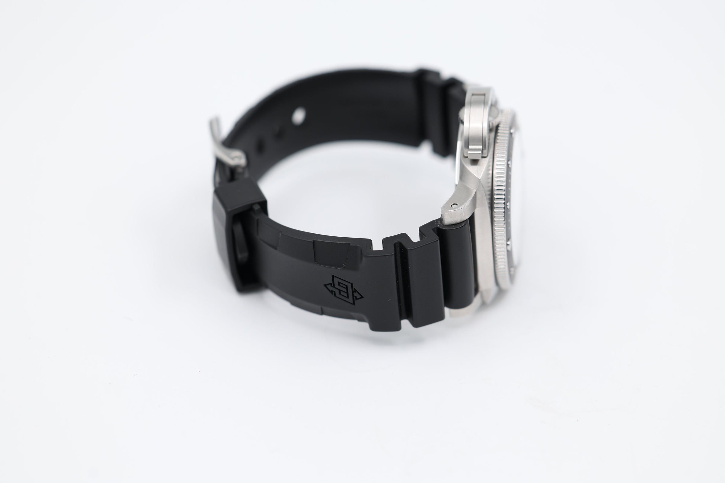 Panerai - Submersible - Black Dial - PAM00683 - 2018