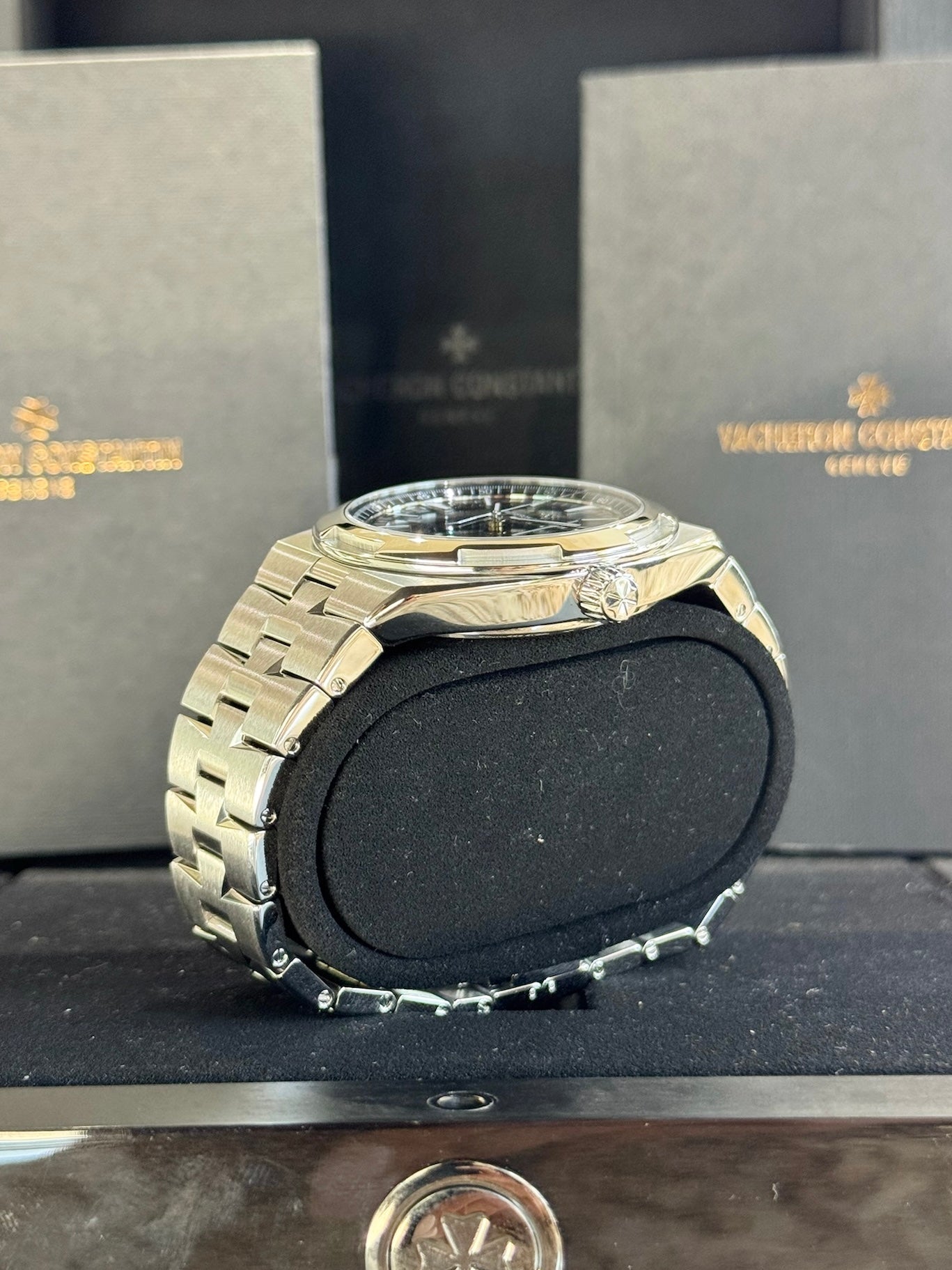 2019 Vacheron Constantin Overseas Self-Winding