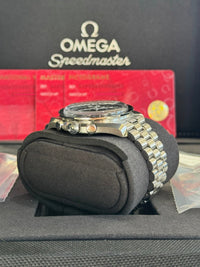 Omega Speedmaster Moonwatch