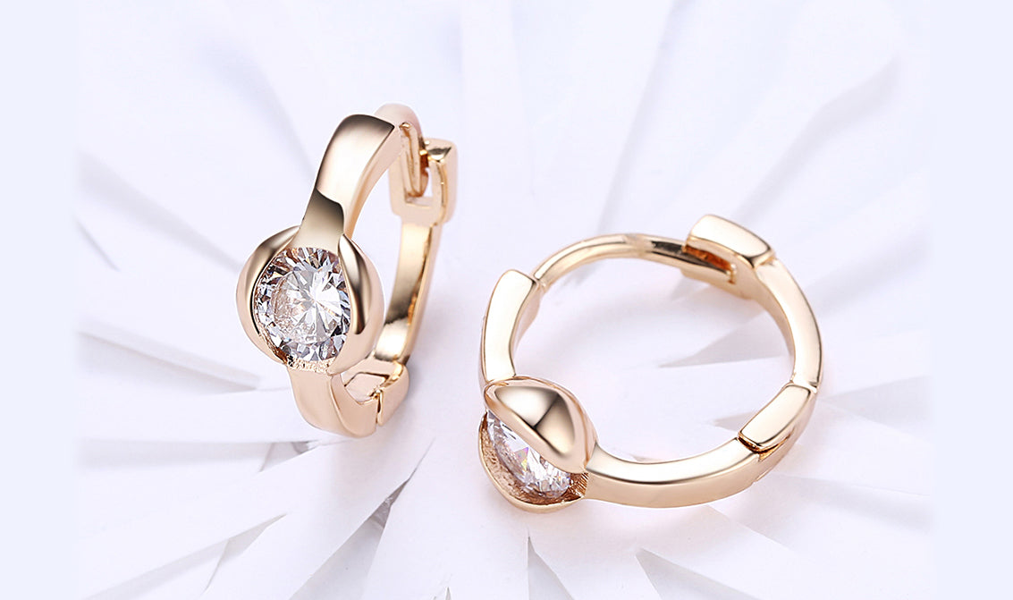 18K Gold Plating Sleek White Circular Clip On Earrings