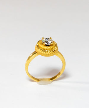 Carrera Y Carrera Pasodoble 18K Yellow Gold Diamond Ring