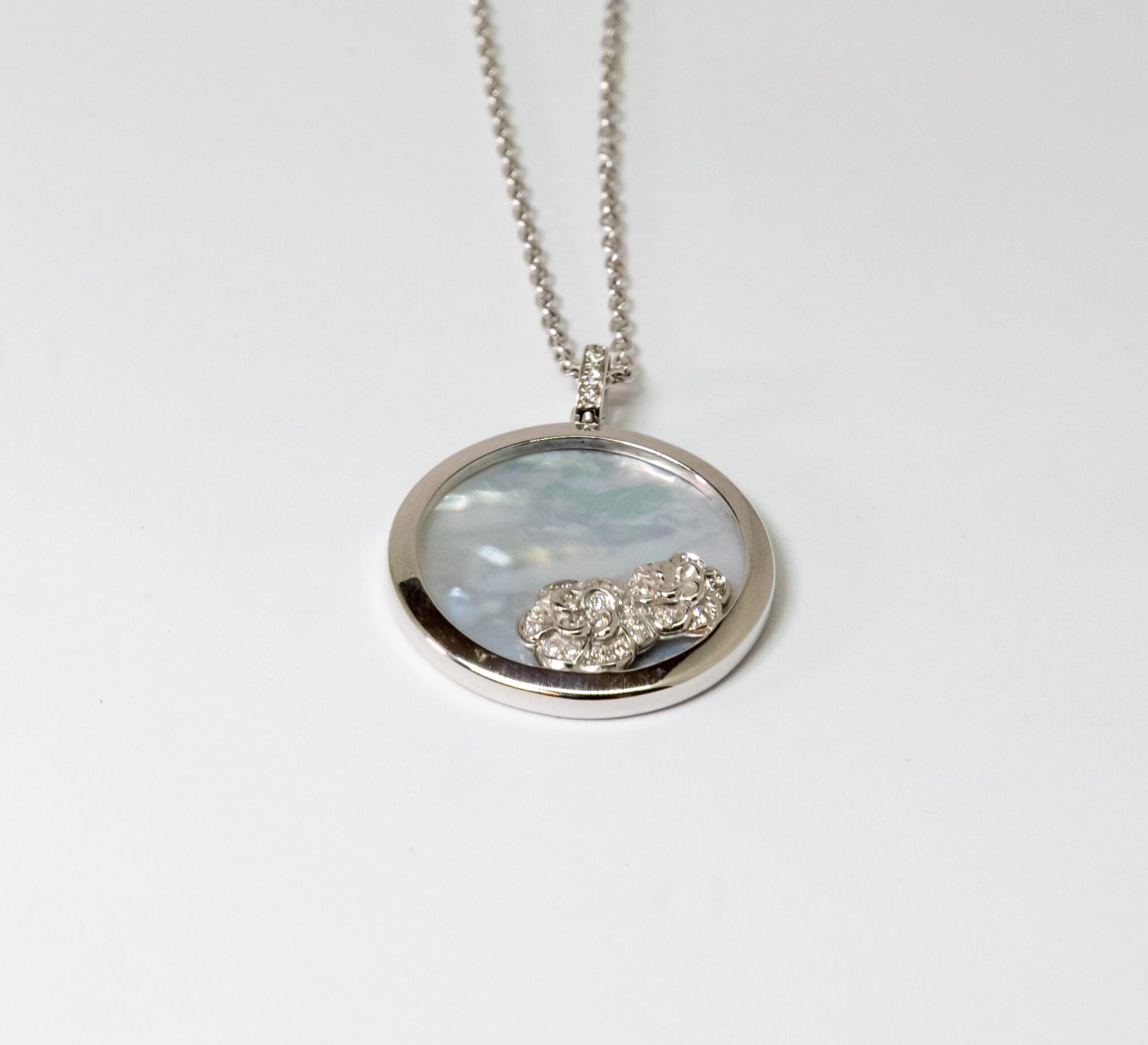 Carrera Y Carrera Baile Garden 18K White Gold & Diamonds Pendant