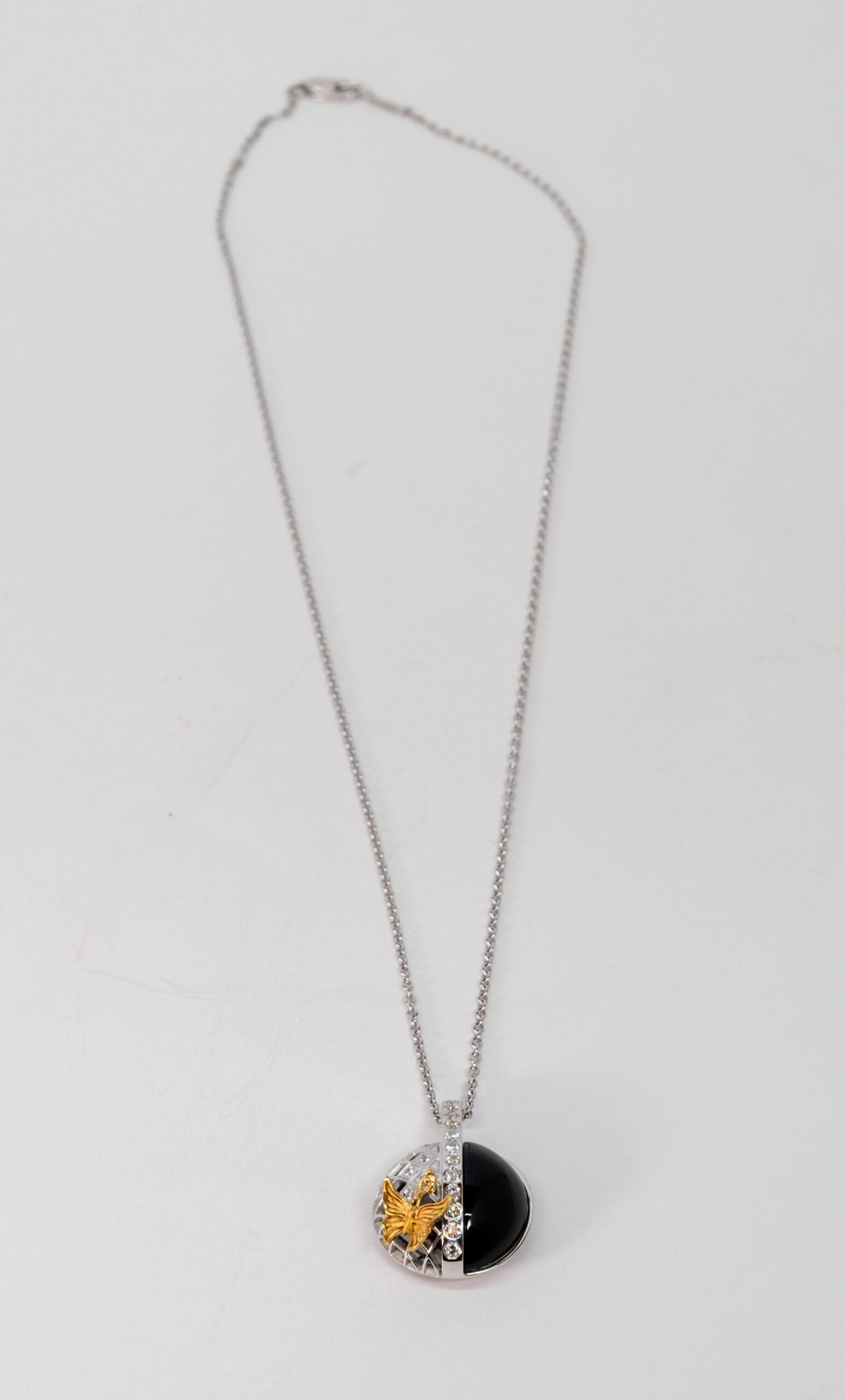 Carrera Y Carrera Prisma 18K White Gold with Diamonds Pendant