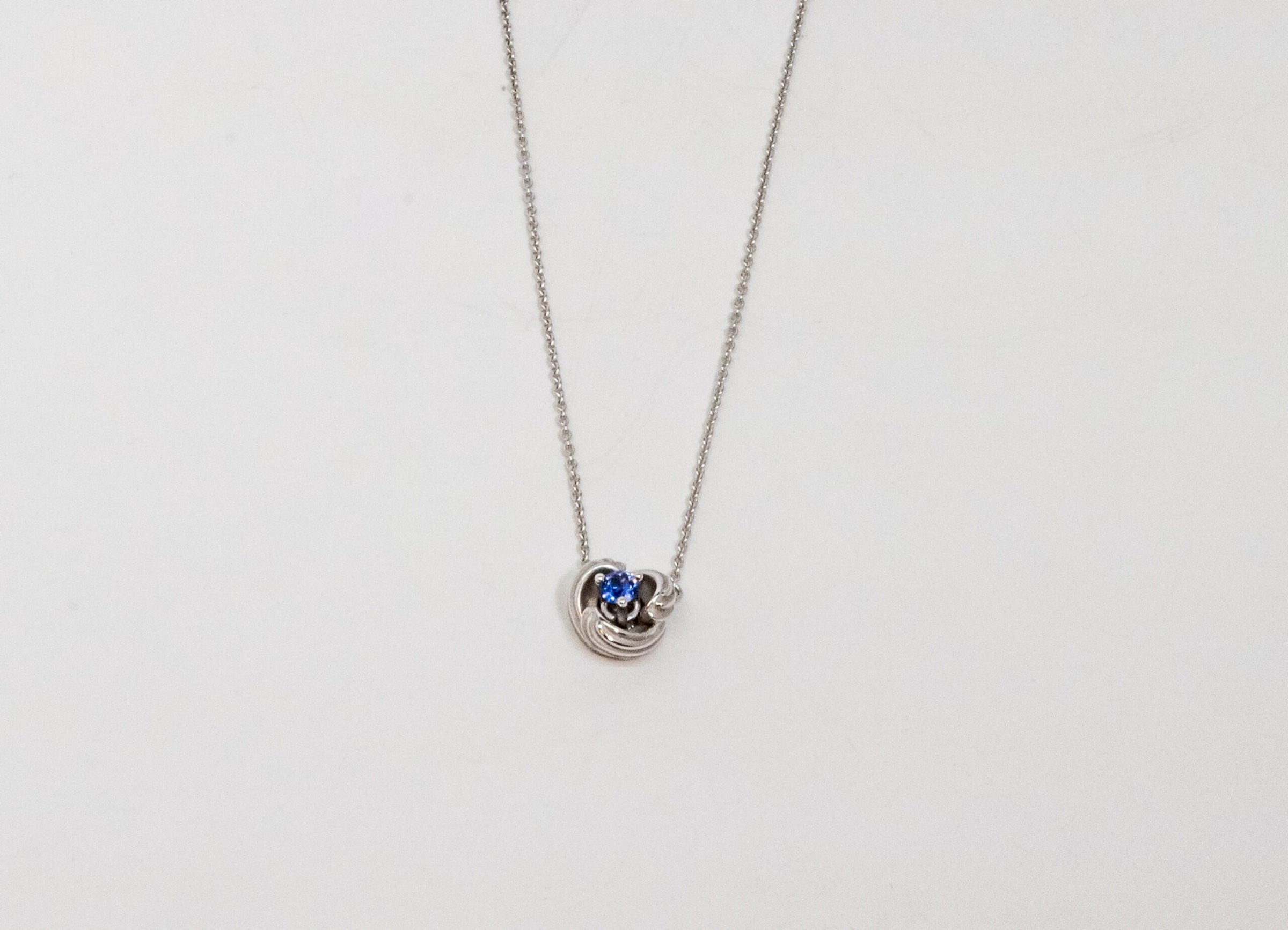 Carrera Y Carrera Origen 18K White Gold & Diamonds Pendant
