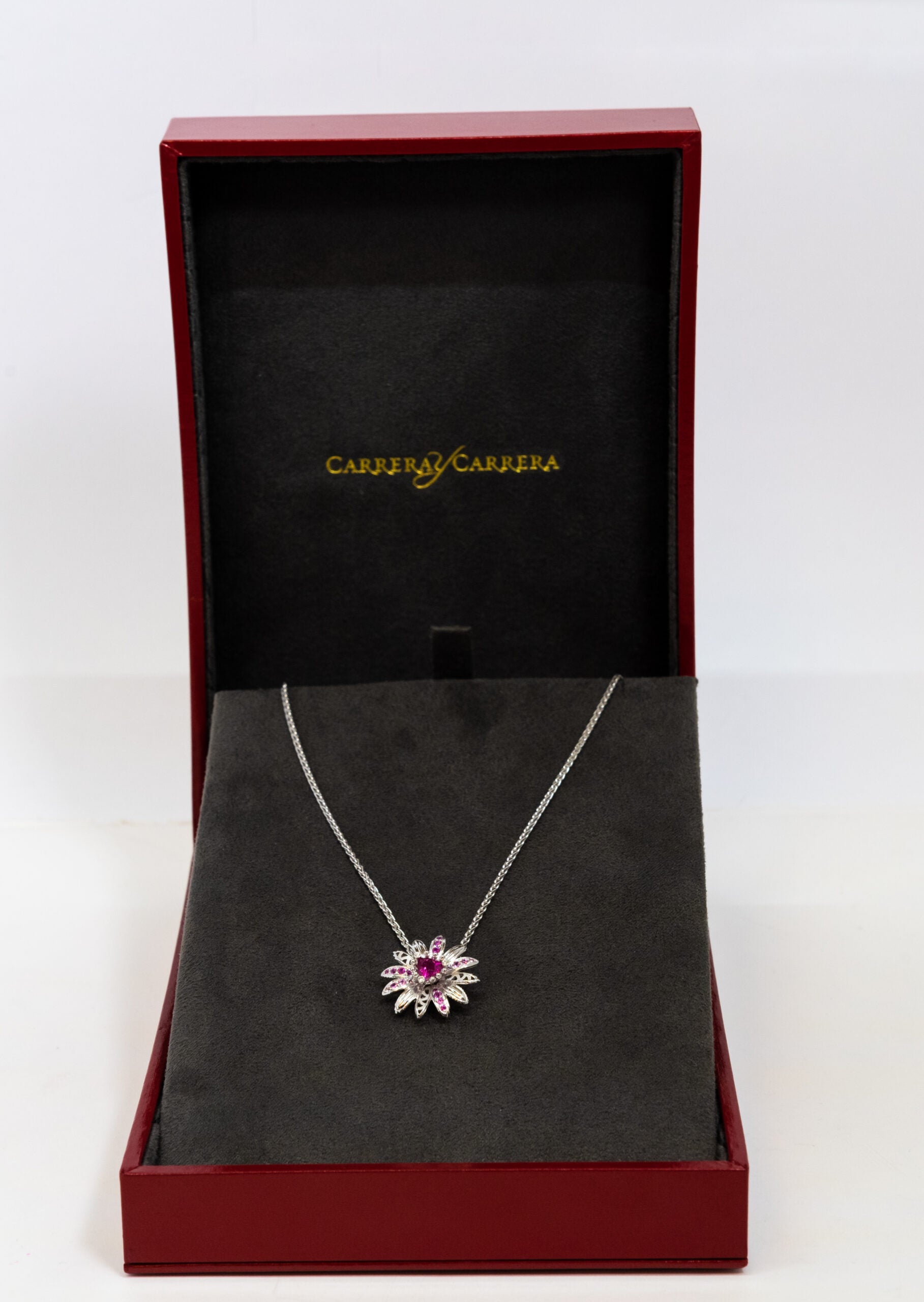 Carrera Y Carrera Gardenia 18K White Gold & Sapphire Pendant